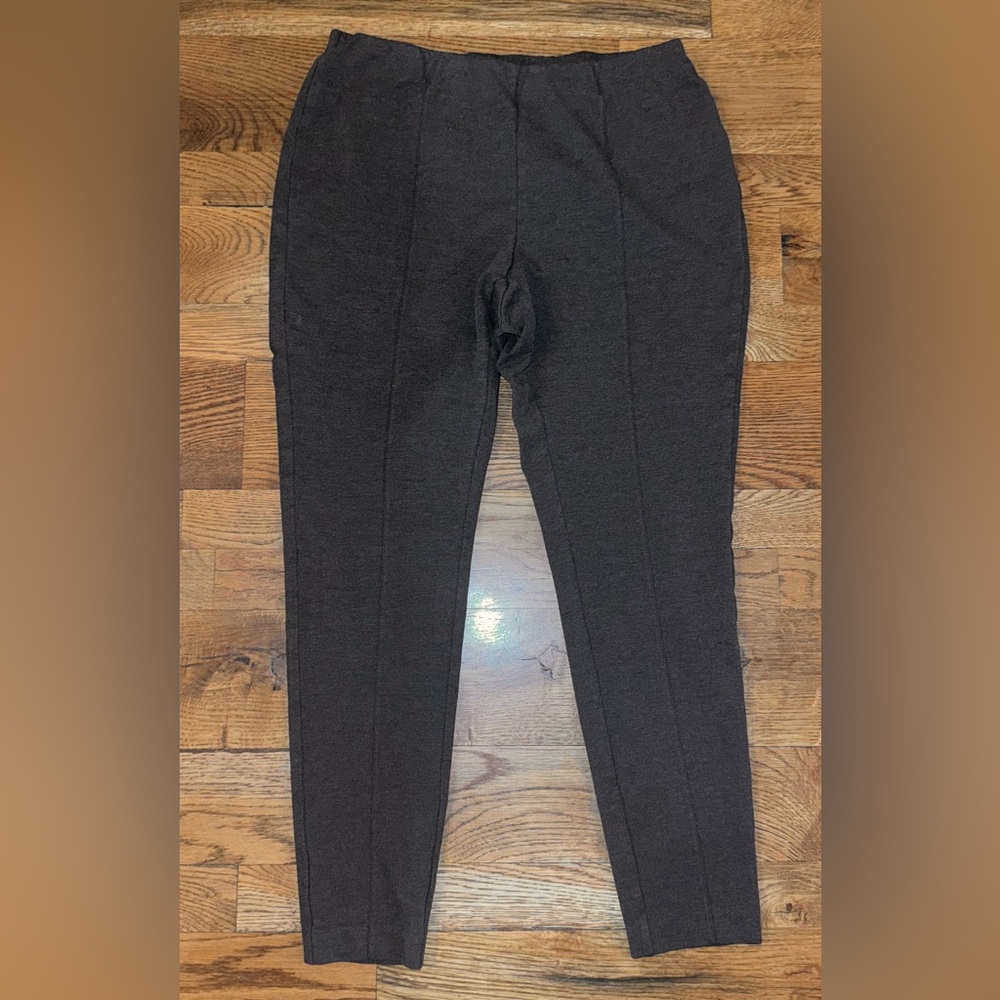 J. Jill. Ponte Cropped Leggings. Brown. Size Medium.